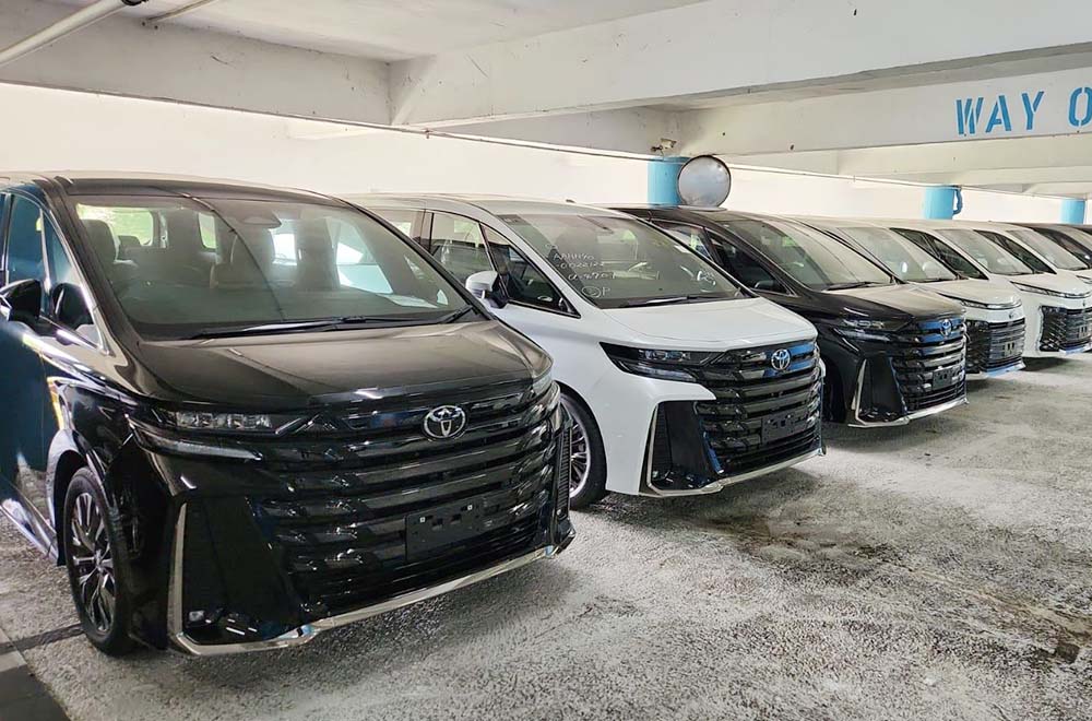 Premium 6 Seater