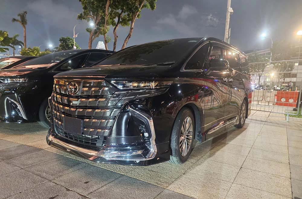 Premium 7 Seater